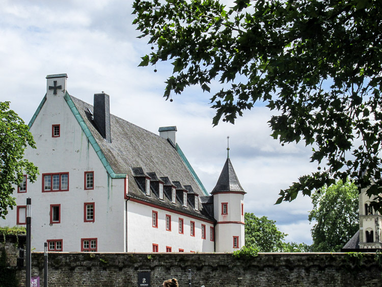 Deutschherrenhaus